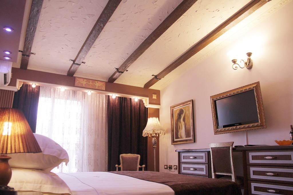 Hotel Villa Fernando Tirana Room photo